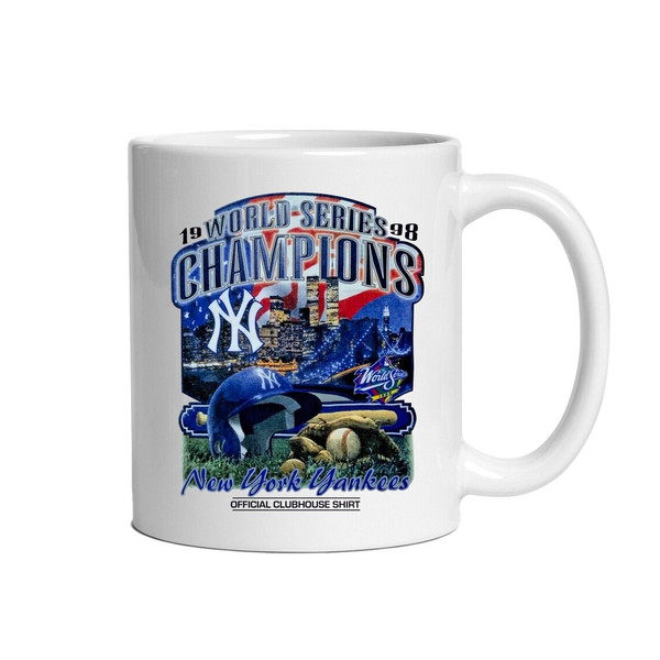 New York Yankees 15oz. Baseball Mug