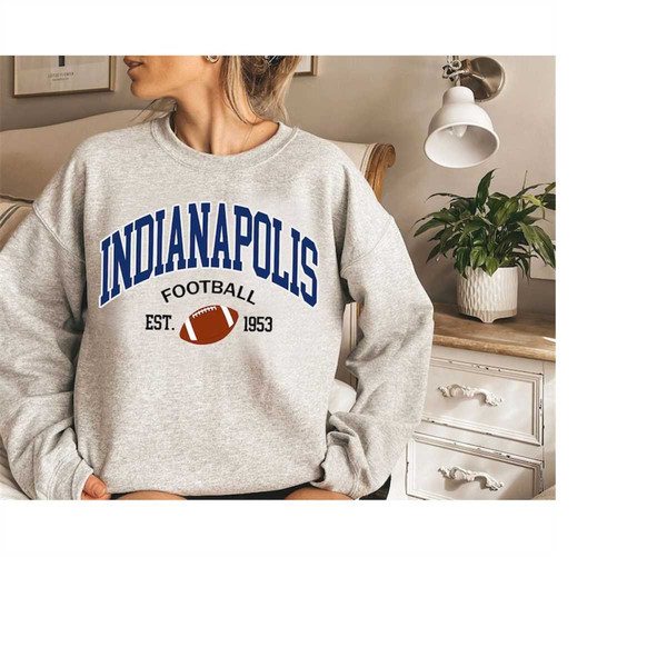 MR-9102023134542-vintage-indianapolis-football-sweatshirt-vintage-style-image-1.jpg