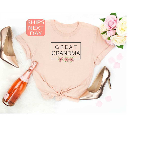 MR-12102023163232-great-grandma-shirt-grandma-tshirt-grandma-sweatshirt-baby-image-1.jpg