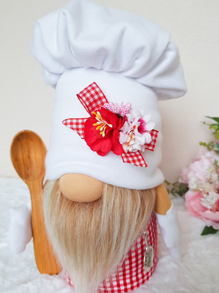 Chef Gnome with wooden spoon / Kitchen decor / Idea gift for mom - Shop  DollsandGnomes Aprons - Pinkoi