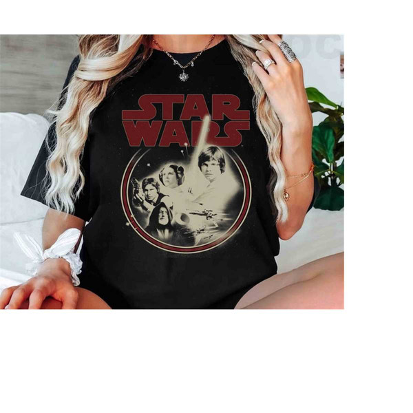 MR-20102023103430-star-wars-group-classic-a-new-hope-heroes-badge-graphic-shirt-image-1.jpg