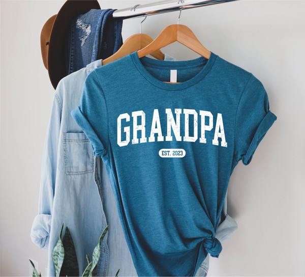 Personalize Grandpa Gift Shirt, Fathers Day Shirt, New Grandpa Shirt, Abuelo Shirt, Daddy Shirt, New Father Shirt, Fathers Day Gif - 2.jpg