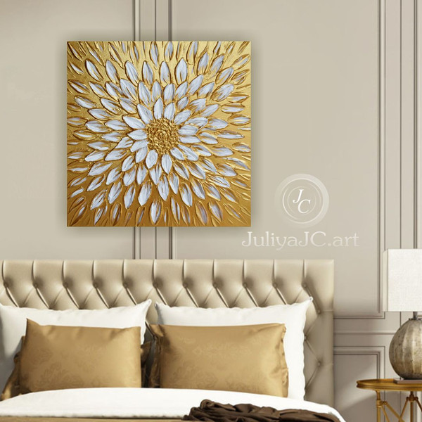beige-and-gold-wall-art-bedroom-decor-golden-daisy-painting