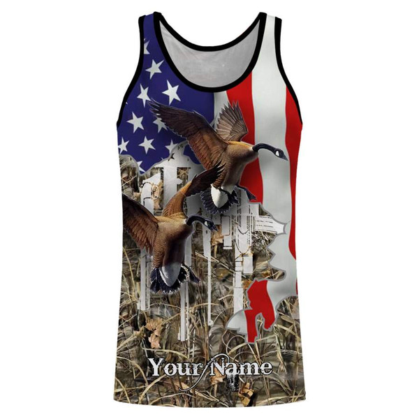  Womens American Flag Deer Hunting Fishing USA Hunter Patriotic  Hunt V-Neck T-Shirt : Clothing, Shoes & Jewelry