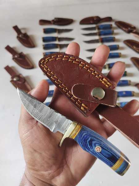 Folding knife