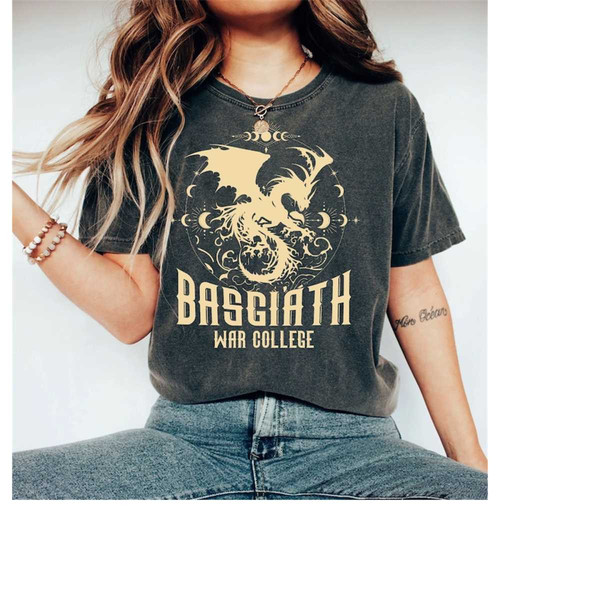 MR-1611202311714-basgiath-war-college-scribe-shirt-fourth-wing-merch-shirt-image-1.jpg