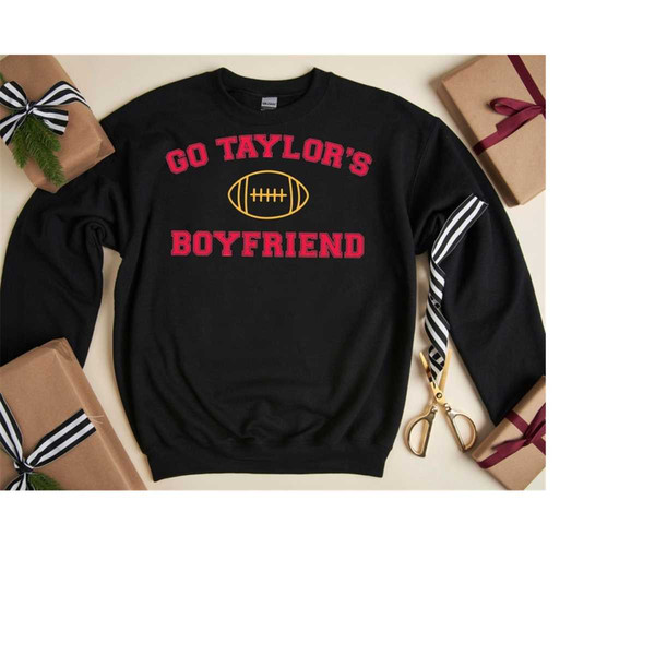 MR-2011202385655-travis-kelce-shirt-go-taylors-boyfriend-sweatshirt-image-1.jpg