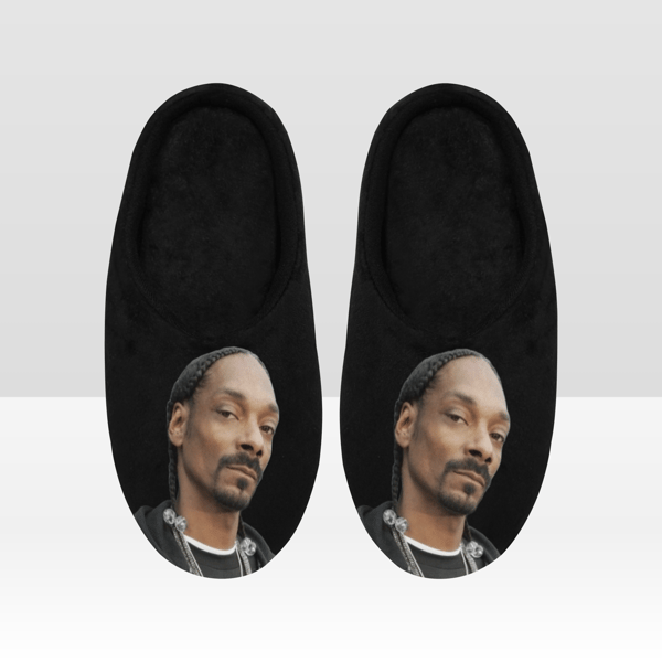 Snoop Dogg Slippers.png