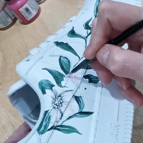 custom-sneakers-nike-air-force-unisex-shoes-handpainted-floral-wearable-art 6.jpg