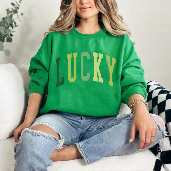 Lucky St Patrick's Day Shirt St Patrick's Day Sweatshirt , St Patty's Shirt, Lucky Shirt, Luck of the Irish, Irish Day Shirt, Rainbow Shirt.jpg