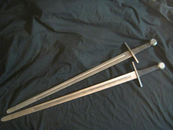 Unveiling_the_Legacy_Medieval_European_Swordcraft (2).jpg