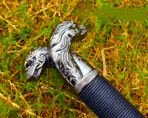 Handcrafted_Silver_Rune_Replica_The_Continent's_Most_Coveted_SwordSilver_Rune_Sword_of_Rivia-_BladeMaster (18).png