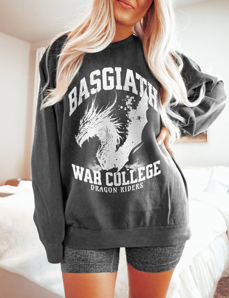 Fourth Wing Sweatshirt UNISEX Comfort Colors Basgiath War College Dragon Rider Tee Violet Sorrengail Xaden Riorson YA Dark Fantasy Crewneck 1.jpg
