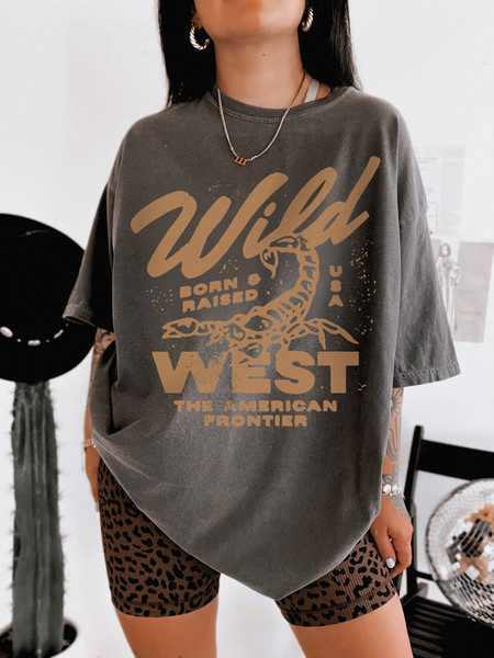 Wild West Tee Comfort Colors Vintage Desert Scorpion Texas Born and Raised Western Graphic Tee Oversized T-Shirt Cowgirl Cowboy Tshirt.jpg