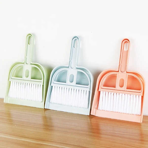 WeWzCat-Hamster-Dustpan-Small-Broom-Set-Pet-Professional-Cleaning-Tools-Rabbit-Pooper-Scooper-Guinea-Pig-Toilet.jpg