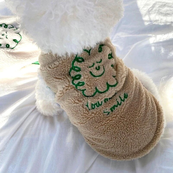 KEkFWhite-Smiling-Dog-Clothes-Autumn-and-Winter-Clothes-Warm-Pet-Vest-Puppy-Open-Shirt-Fashion-Cotton.jpg