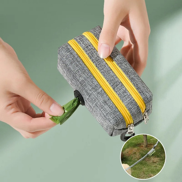 0BAmPet-Dog-Poop-Bag-Holder-Leash-Attachment-Mini-Dogs-Cleaning-Tool-Travel-Garbage-Bag-pets-Waste.jpg