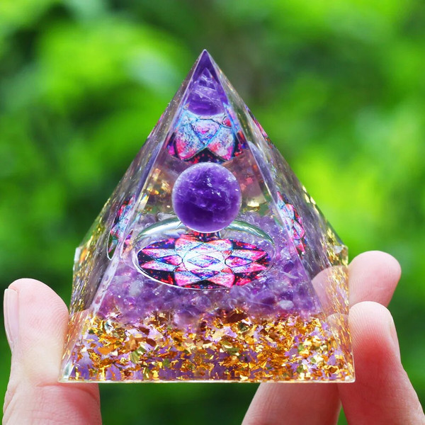 pZCwCrystals-Stone-Orgone-Pyramid-Energy-Generator-Natural-Amethyst-Peridot-Reiki-Chakra-Meditation-Tool-Room-Decor-Christmas.jpg