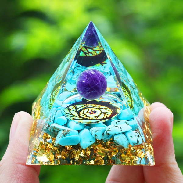 lprECrystals-Stone-Orgone-Pyramid-Energy-Generator-Natural-Amethyst-Peridot-Reiki-Chakra-Meditation-Tool-Room-Decor-Christmas.jpg