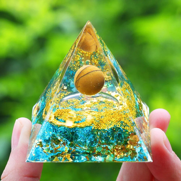 T6dJCrystals-Stone-Orgone-Pyramid-Energy-Generator-Natural-Amethyst-Peridot-Reiki-Chakra-Meditation-Tool-Room-Decor-Christmas.jpg