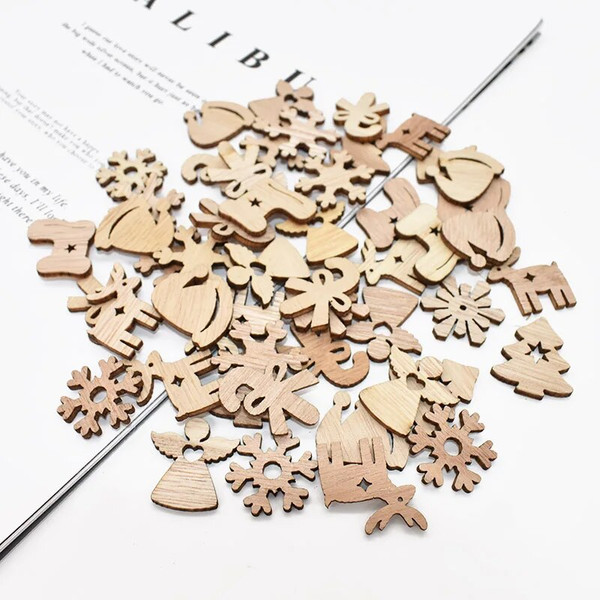 vJaH50Pcs-Christmas-Natural-Wooden-Chip-Santa-Claus-Snowflake-Christmas-Tree-Hanging-Ornaments-Pendant-Navidad-Decoration-DIY.jpg