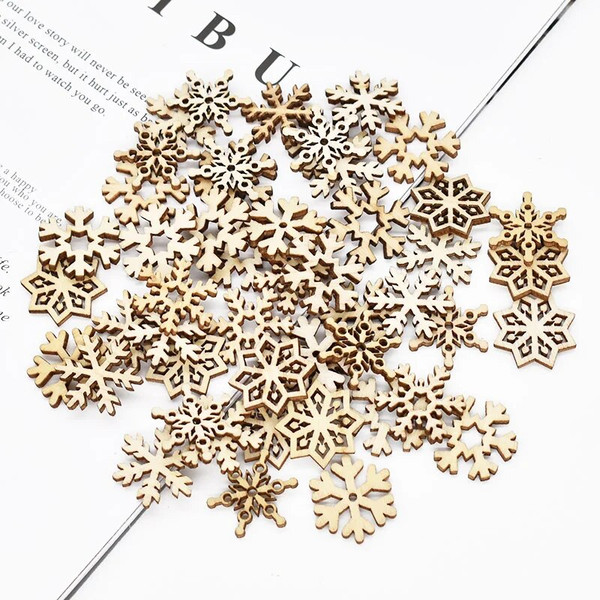 SKBa50Pcs-Christmas-Natural-Wooden-Chip-Santa-Claus-Snowflake-Christmas-Tree-Hanging-Ornaments-Pendant-Navidad-Decoration-DIY.jpg