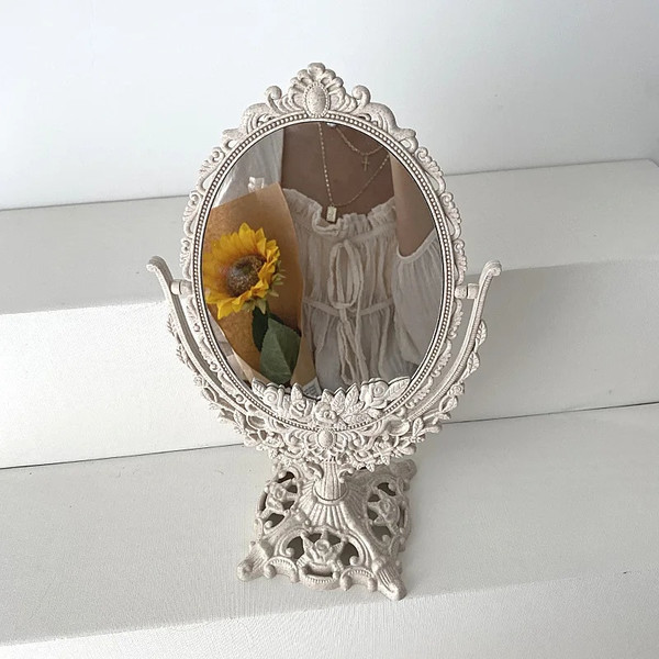 kiXYOval-Shaped-Makeup-Mirror-Vintage-European-Style-Makeup-Mirror-360-Degree-Rotating-Swivel-Desktop-Makeup-Mirror.jpg