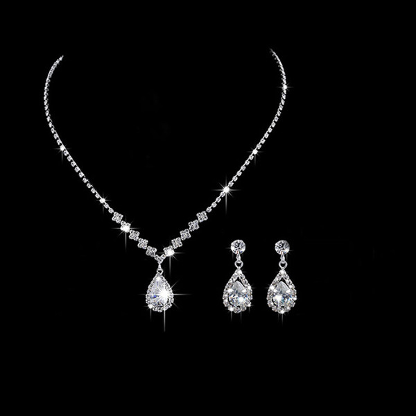 PR8pFashion-Crystal-Bride-Jewelry-Set-Rhinestone-Silver-plated-Wedding-Dress-Banquet-Necklace-Earring-Set-Ladies-Gift.jpg