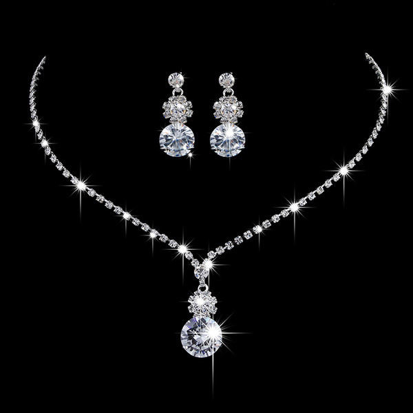 03HSFashion-Crystal-Bride-Jewelry-Set-Rhinestone-Silver-plated-Wedding-Dress-Banquet-Necklace-Earring-Set-Ladies-Gift.jpg