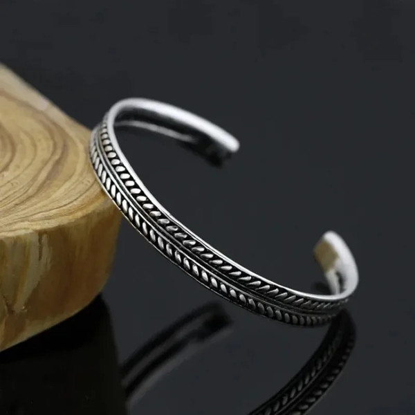 EMSM2024-New-Simple-Twisted-Stainless-Steel-Open-Bangles-for-Men-Women-Delicate-Silver-Color-Cuff-Bracelet.jpg