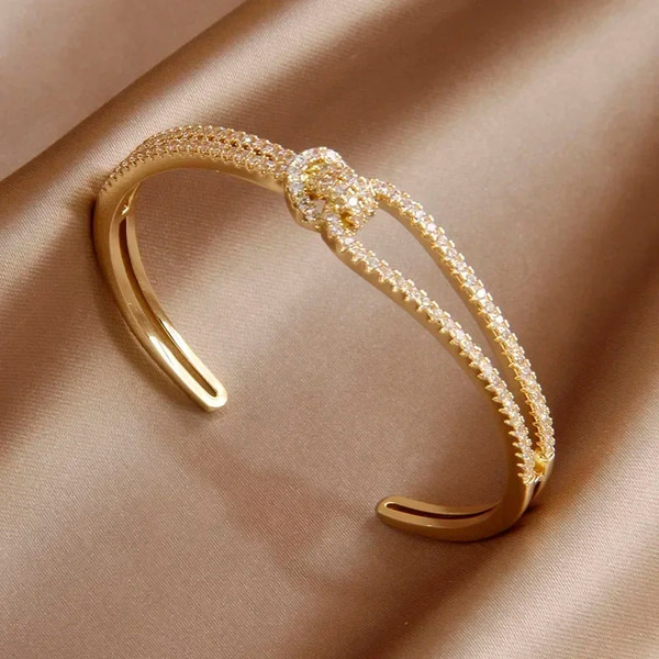 kc3XClassic-Luxury-Shiny-Zircon-Letter-Charm-Bracelet-for-Women-Fashion-Brand-Jewelry-Wedding-Party-Gifts-Jewelry.jpg