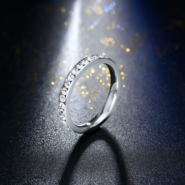 oH2UVienkim-Silver-Color-Titanium-Zinc-Alloy-Minimalist-Ring-Female-CZ-Austrian-Crystals-Rings-for-Women-Wedding.jpg
