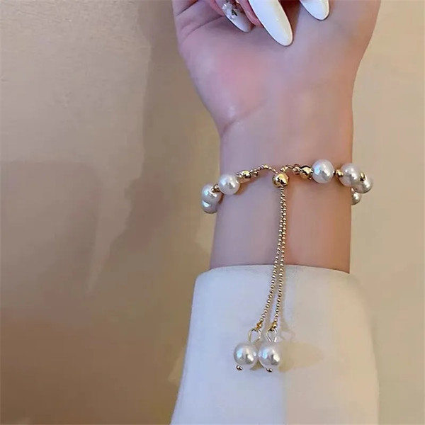 JU0oNew-Fashion-Trend-Unique-Design-Elegant-Delicate-Baroque-Pearl-Bracelet-Ladies-Premium-Jewelry-Birthday-Party-Gift.jpg