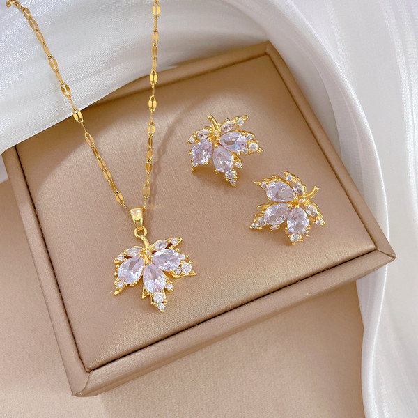 Q7FoFashion-Micro-inlaid-Necklace-Earring-Set-Light-Luxury-Maple-Leaf-Personality-Temperament-Banquet-Earrings-Clavicle-Chain.jpg