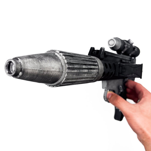 DH-17 Blaster Pistol prop replica star wars cosplay by blasters4masters 5.jpg