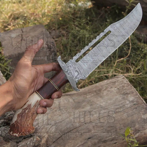 handmade-forged-damascus-steel-hunting-bowie-rambo-knife-with-deer-stag-antler-handle-wh-44h-444_1500x.jpg