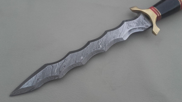 Damascus Steel Knife.jpg