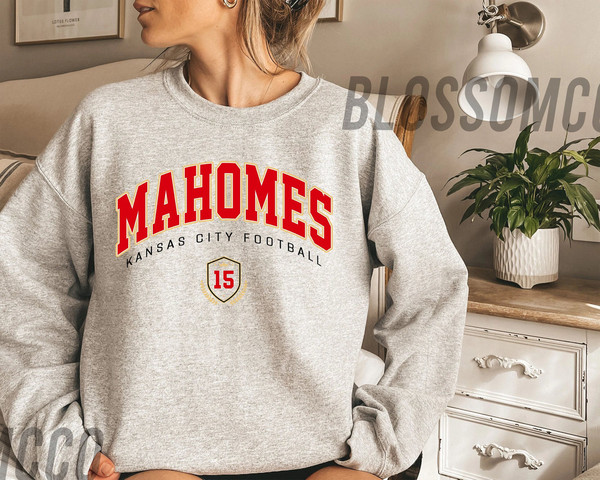 Patrick Mahomes Shirt, Patrick Mahomes Sweatshirt, Youth Patrick Mahomes Fan Gift, Patrick Mahomes Merch, Patrick Mahomes Tee.jpg