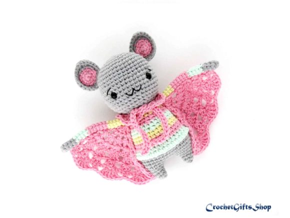 Crochet-Pattern-Bat-Amigurumi-Graphics-16979716-5-580x435.jpg