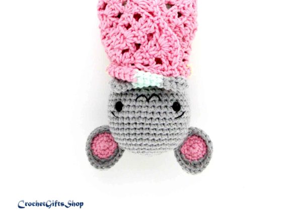 Crochet-Pattern-Bat-Amigurumi-Graphics-16979716-7-580x435.jpg