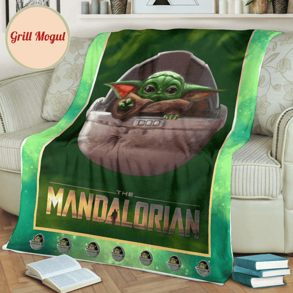 Baby Yoda Fleece Blanket The Mandalorian Star Wars Fan.jpg