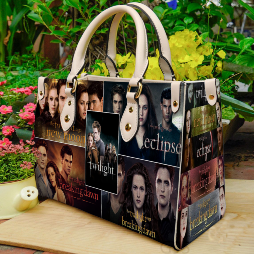 The Twilight Saga Leather Handbag1.png