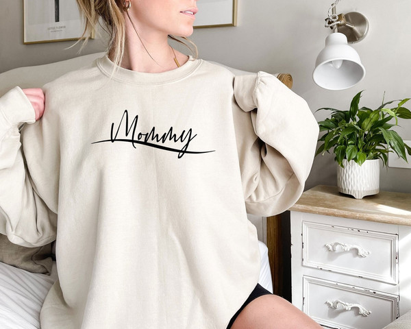 Mommy Sweatshirt, Mama Sweatshirt, Gift For Mom, Motherhood Sweatshirt, Mom Life Sweatshirt, Mother's Day Gift, Best mama Sweatshirt.jpg