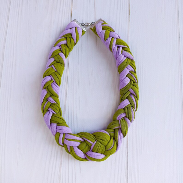 green&purple knot2.png