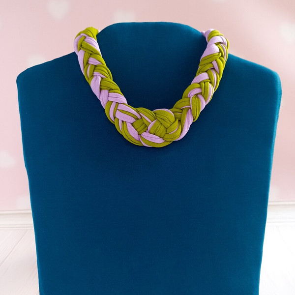 green&purple knot4.png