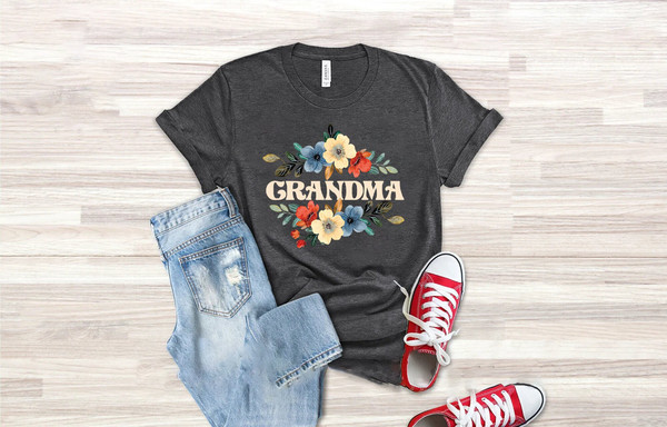 Floral Grandma Shirt, Grandma Shirt, Great Grandma Shirt, Grandma Gift, Girt For Grandma, Grandma, Grandma To Be, Grandparent Shirt, Grammy.jpg