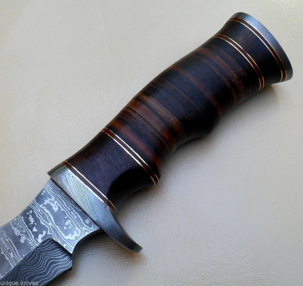 Handmade-Damascus-Steel-Hunting-Bowie-Knife-11-Stacked-_57_2_1080x.jpg