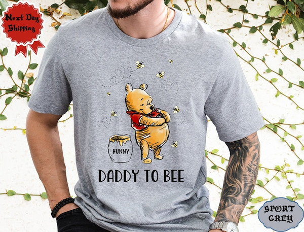 Mommy to Bee Shirt, Daddy to Bee Shirt, Pregnancy Reveal Shirt, Disney Pooh Mommy shirt, Family Matching Shirt, Funny Mom Tee1.jpg