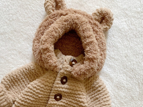 Lion Costume for Gender Neutral Baby (10).jpg