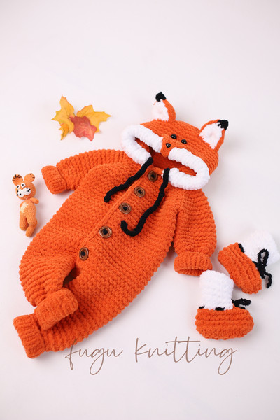 orange fox hooded romper (6).jpg